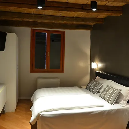 Tiepolo Charme Apartmán *